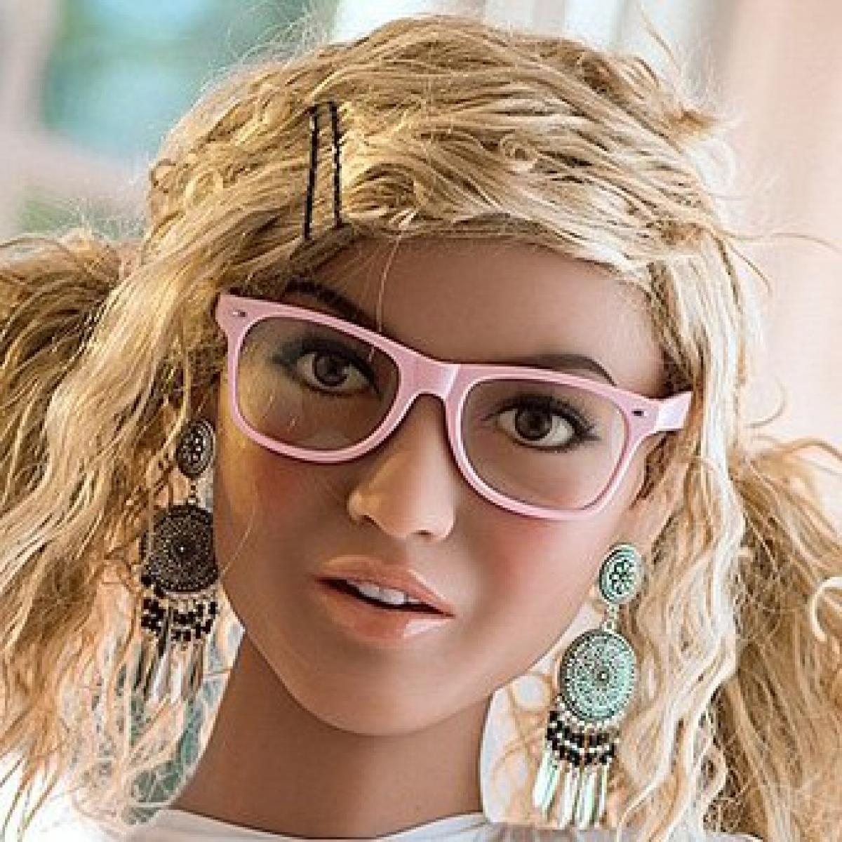 Neodoll Girlfriend Averi - Sex Doll Head - M16 Compatible - Tan - Lucidtoys