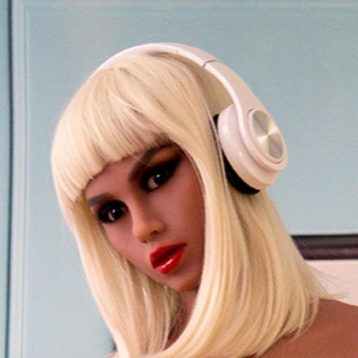 Firedoll - Lucia - Sex Doll Head - M16 Compatible - Light Tan - Lucidtoys